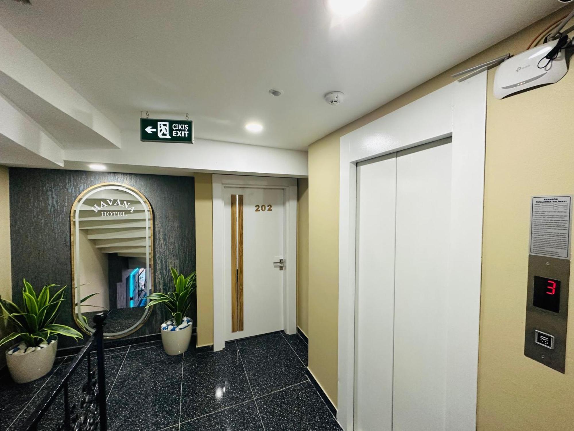 Taksim Havana Hotel Suites Istanbul Eksteriør bilde